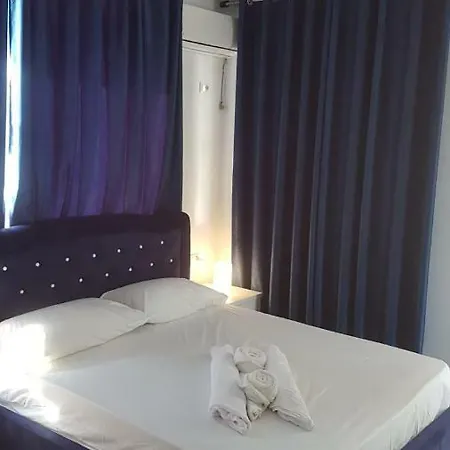Bed and breakfast Bregu D.etit. *